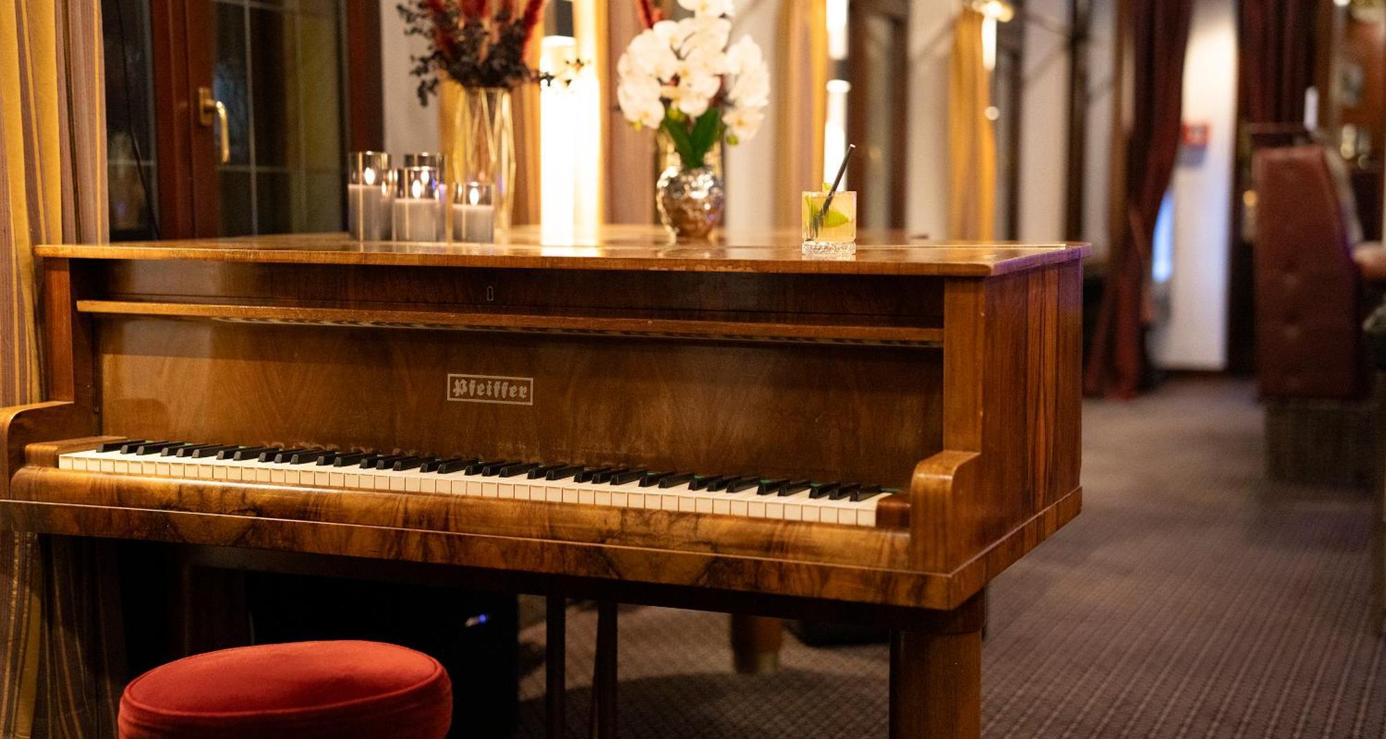 Plaza Buchhorner Hof Hotel 4*